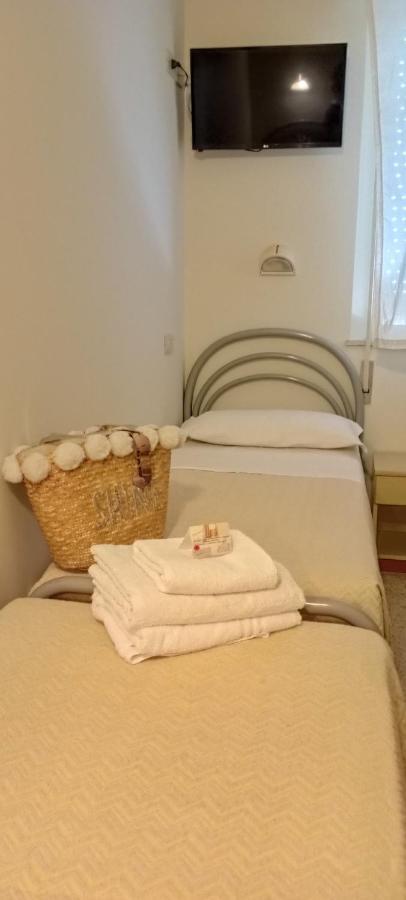 Hotel Raul Riccione Luaran gambar